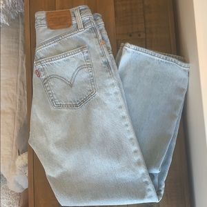 Levi Ribcage Straight Lightwash Jeans